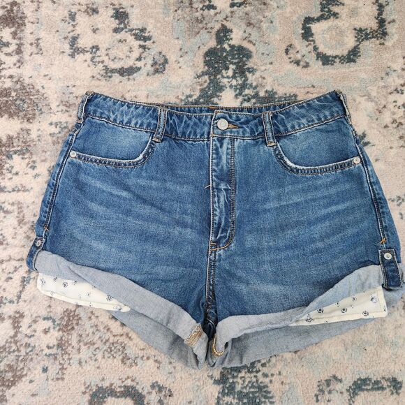 Anthropologie Pilcro Relaxed Shortie Shorts Vintage Denim Allure Womens 29 - Picture 1 of 10